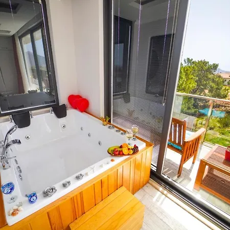 Zehra Queen Kalkan Kaş