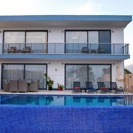 Zehra Queen Kalkan
