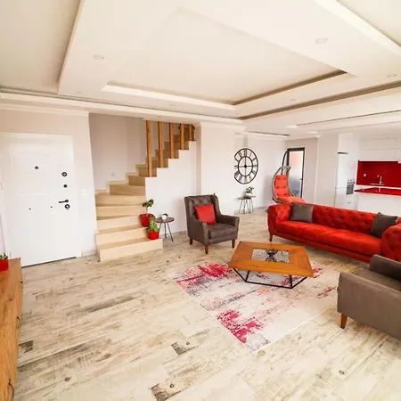 Zehra Queen Kalkan * Kaş